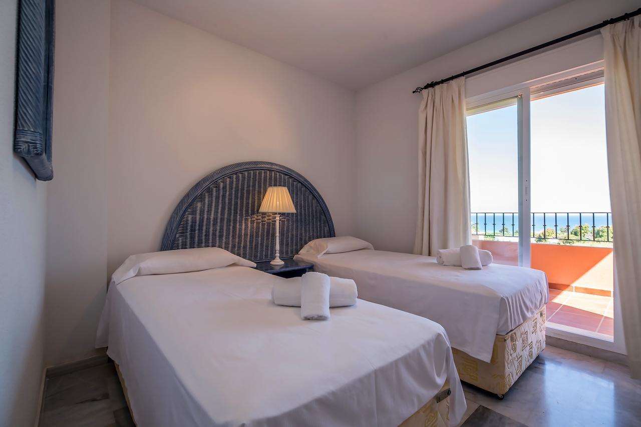 Los Hidalgos Penthouse 马尼尔瓦 外观 照片